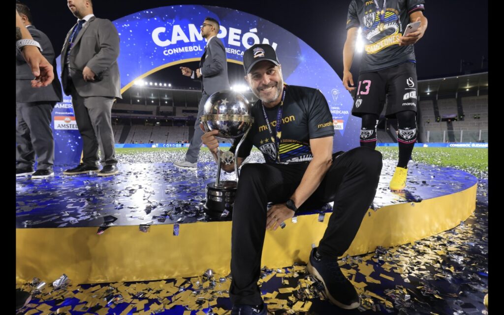 Ganar o ganar. La intrahistoria de la copa sudamericana de fútbol